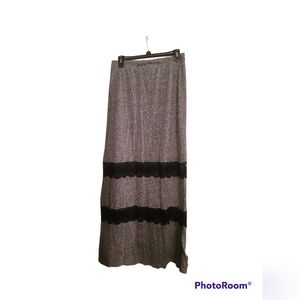 Bobeau skirt - grey knit with black lace size XL